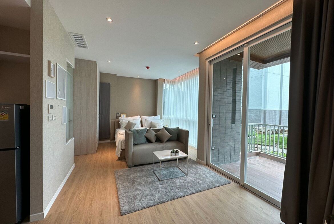 Luxurious Beachfront Apartments