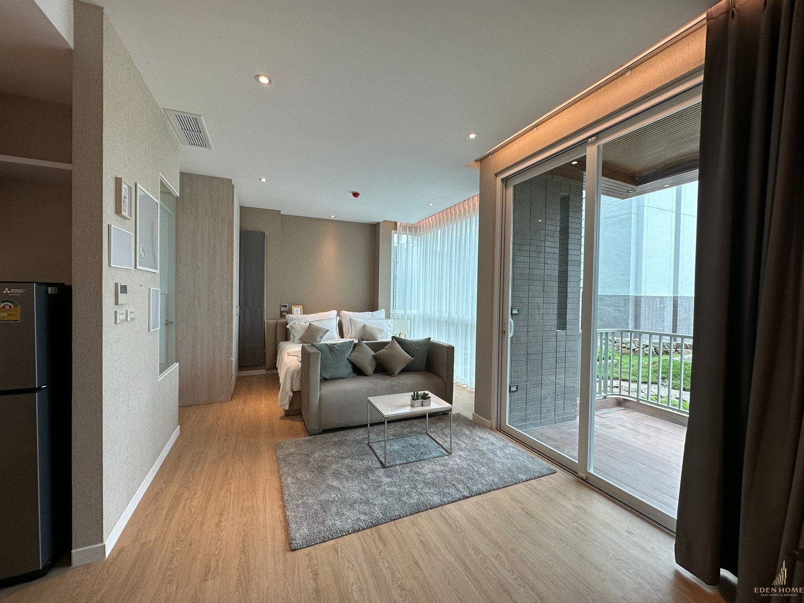Luxurious Beachfront Apartments