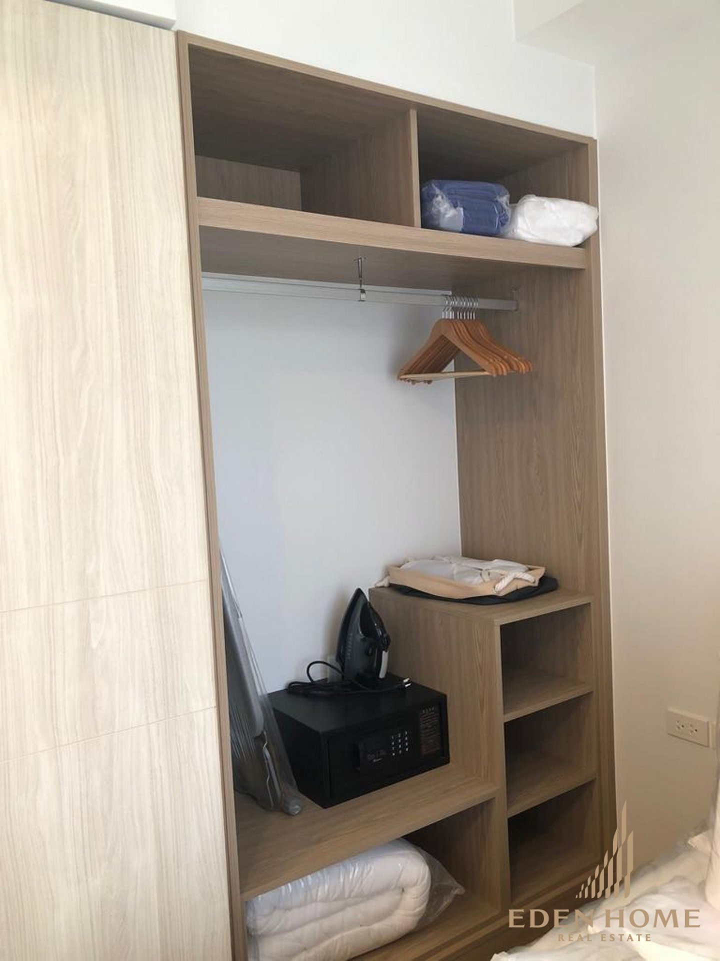 Luxury 1-bed Condominiums for Sale in Laguna