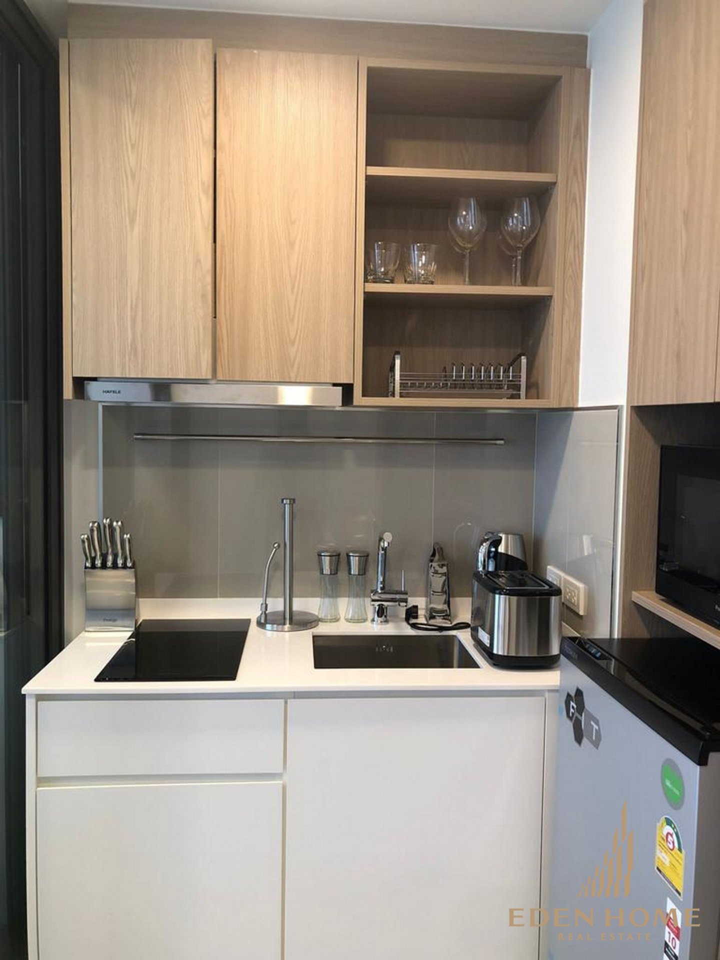 Luxury 1-bed Condominiums for Sale in Laguna