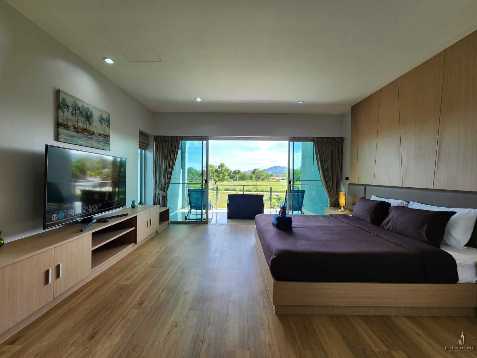 Modern townhouse with private pool in Chalong for Rent