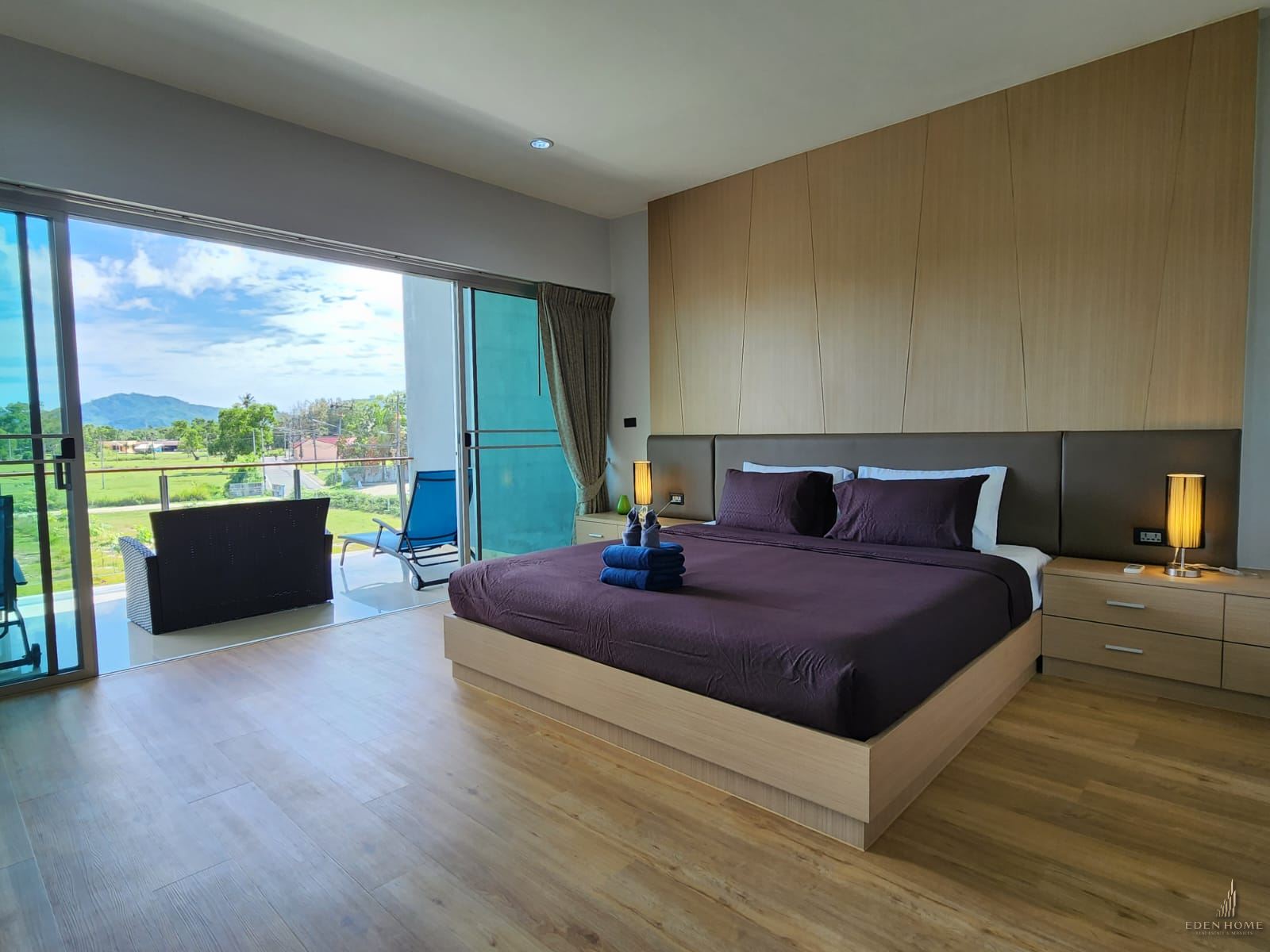 Modern townhouse with private pool in Chalong for Rent