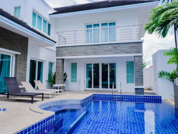 Beautiful Villa in Rawai for Rent