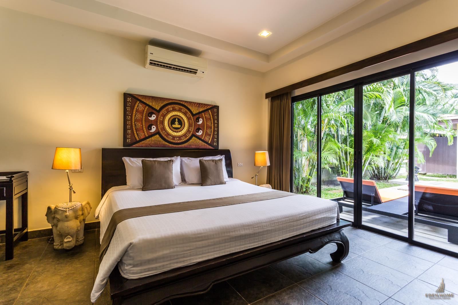 Resort for sale: 6 private villas in Rawai