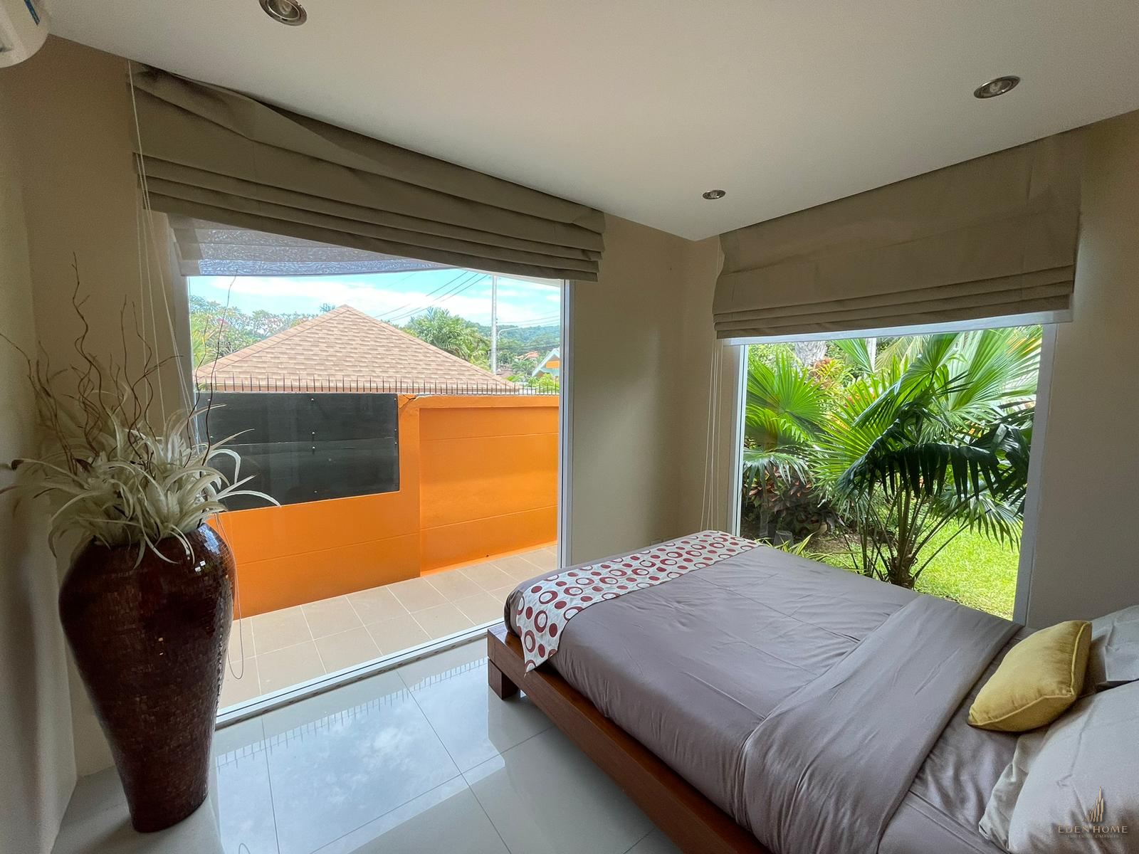 Modern 4-bedrooms pool villa at Chalong for Sale and Rent
