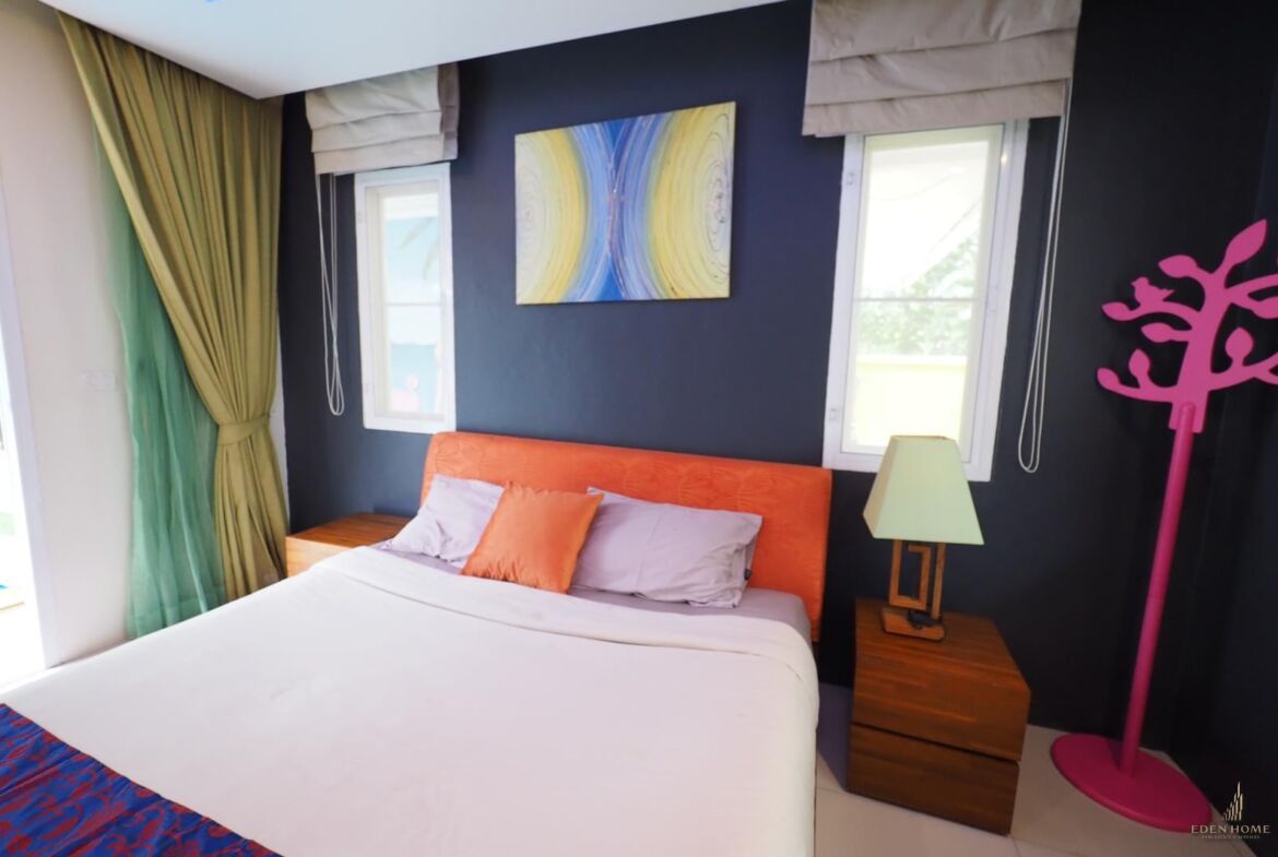 Modern 4-bedrooms pool villa at Chalong for Sale and Rent