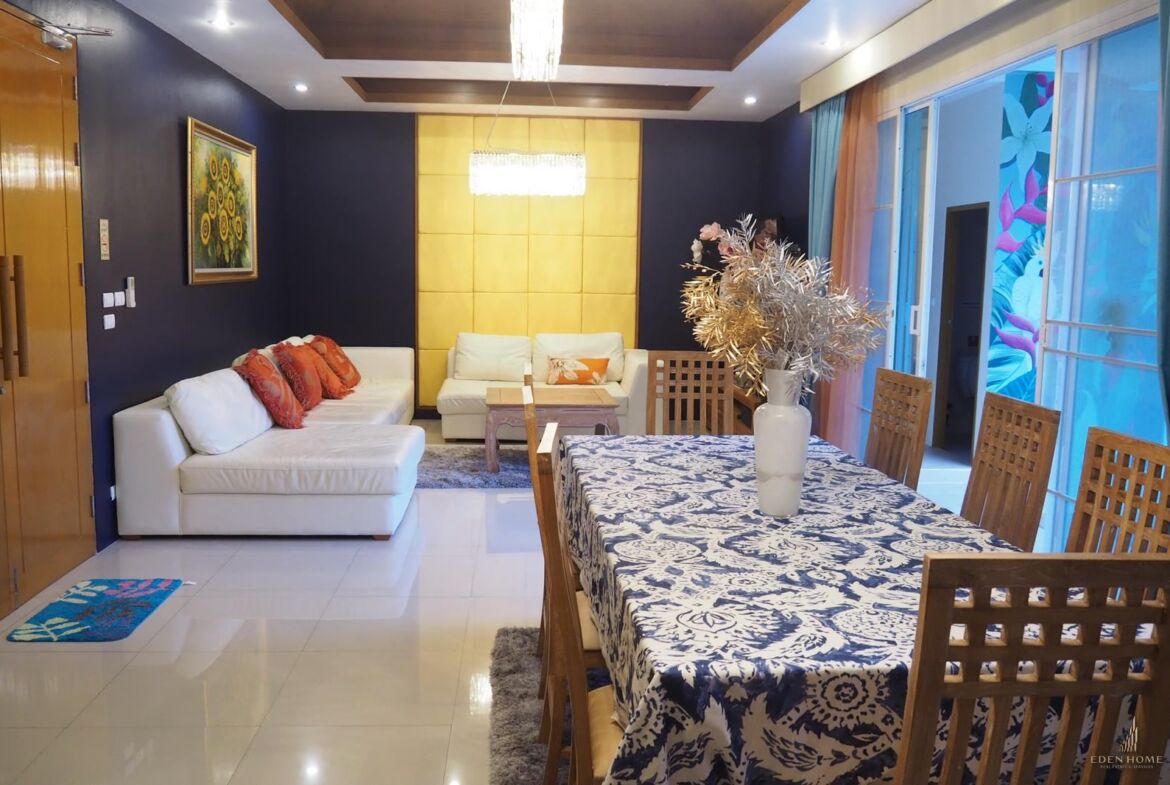 Modern 4-bedrooms pool villa at Chalong for Sale and Rent