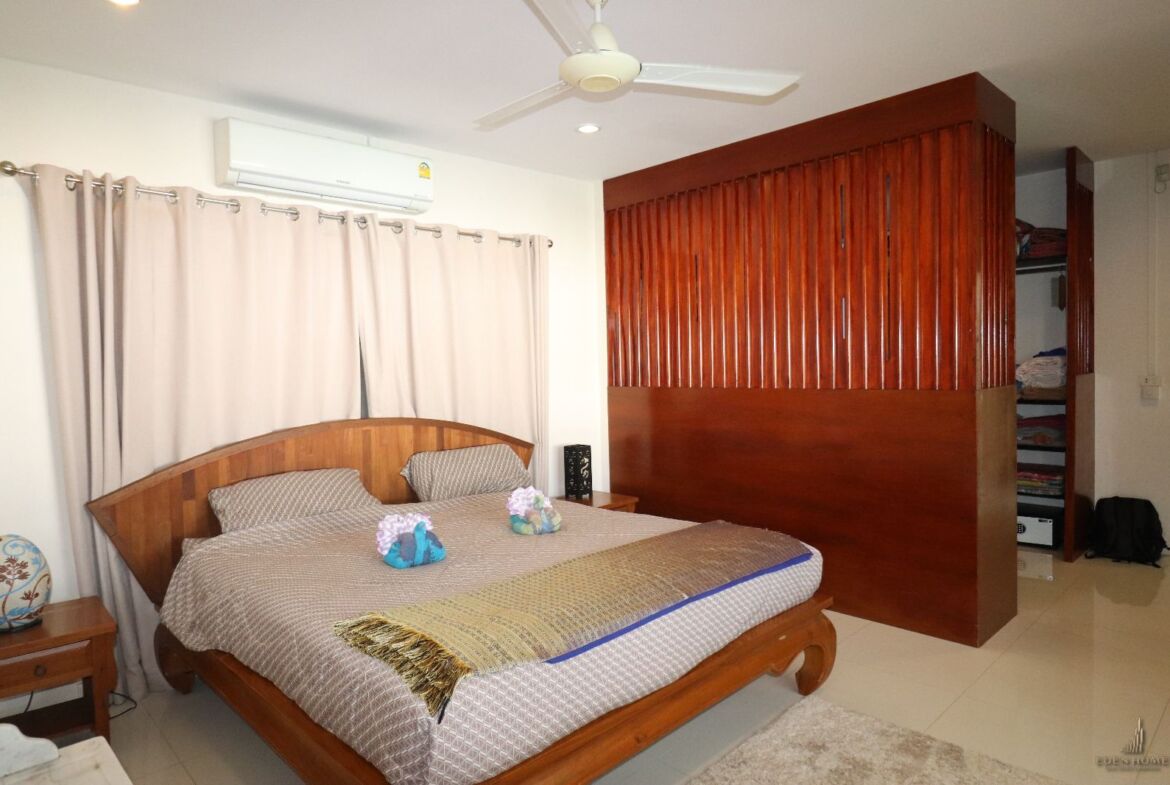 Modern 3-bedrooms pool villa at Rawai for Sale and Rent