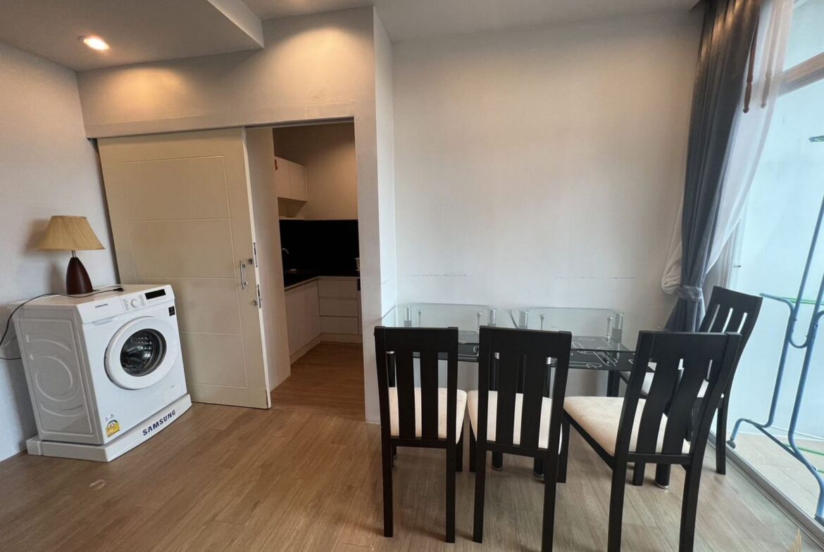 Condominium 2 Bedroom Prime location at Chalong for rent