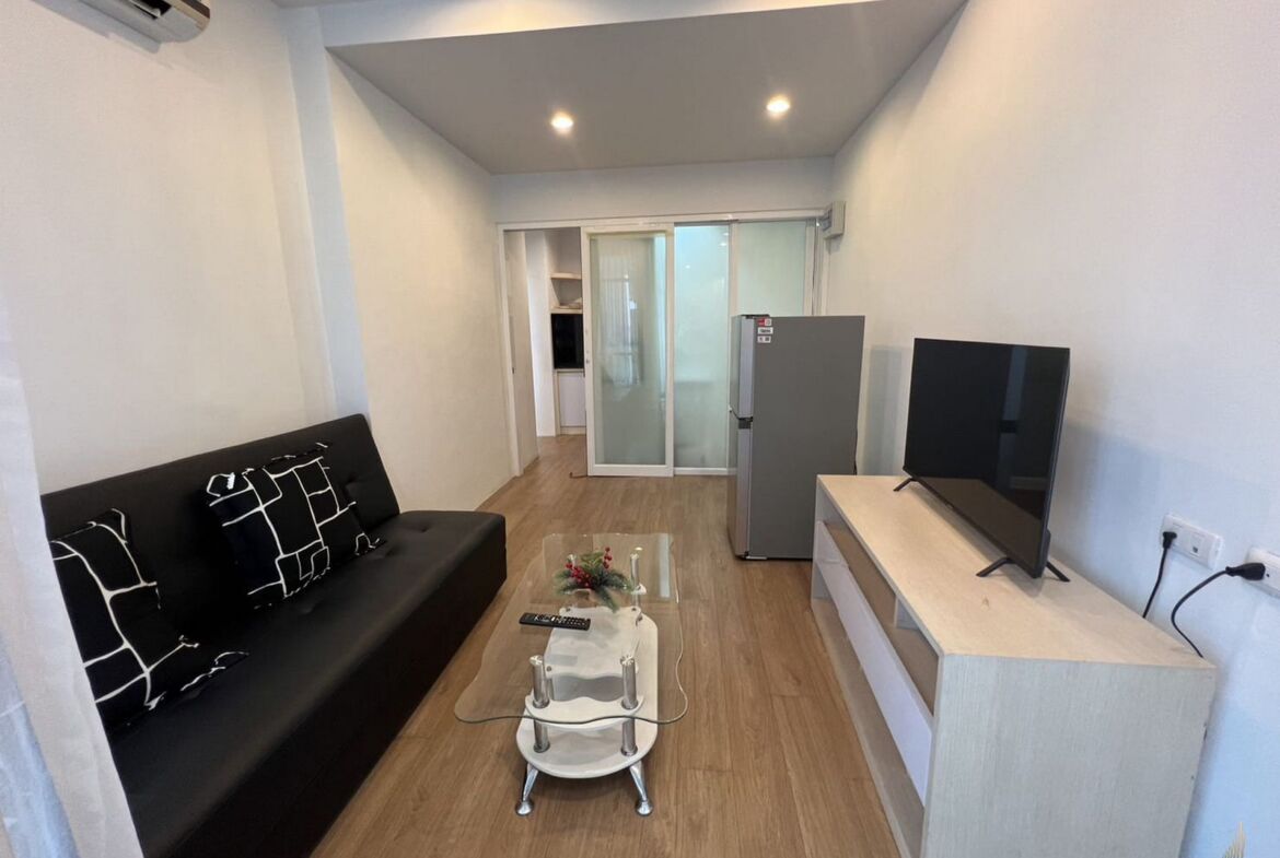 Condominium 2 Bedroom Prime location at Chalong for rent