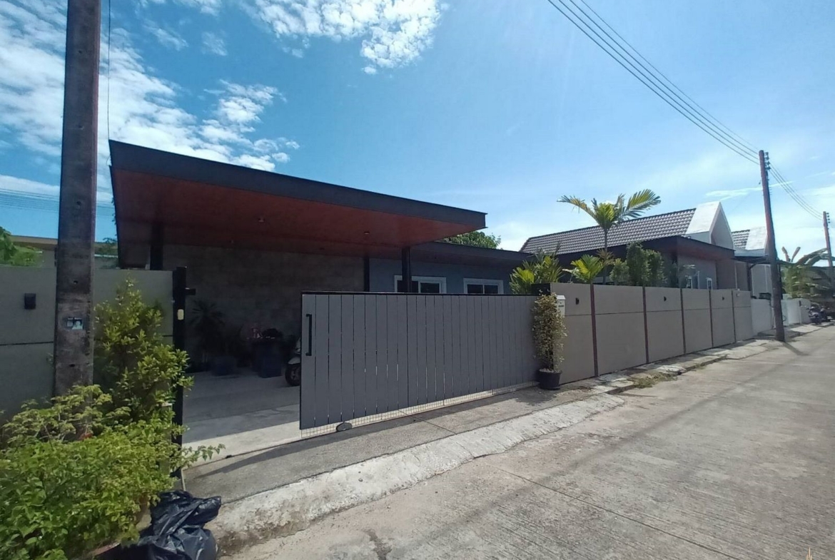 Villa for Rent in Chalong