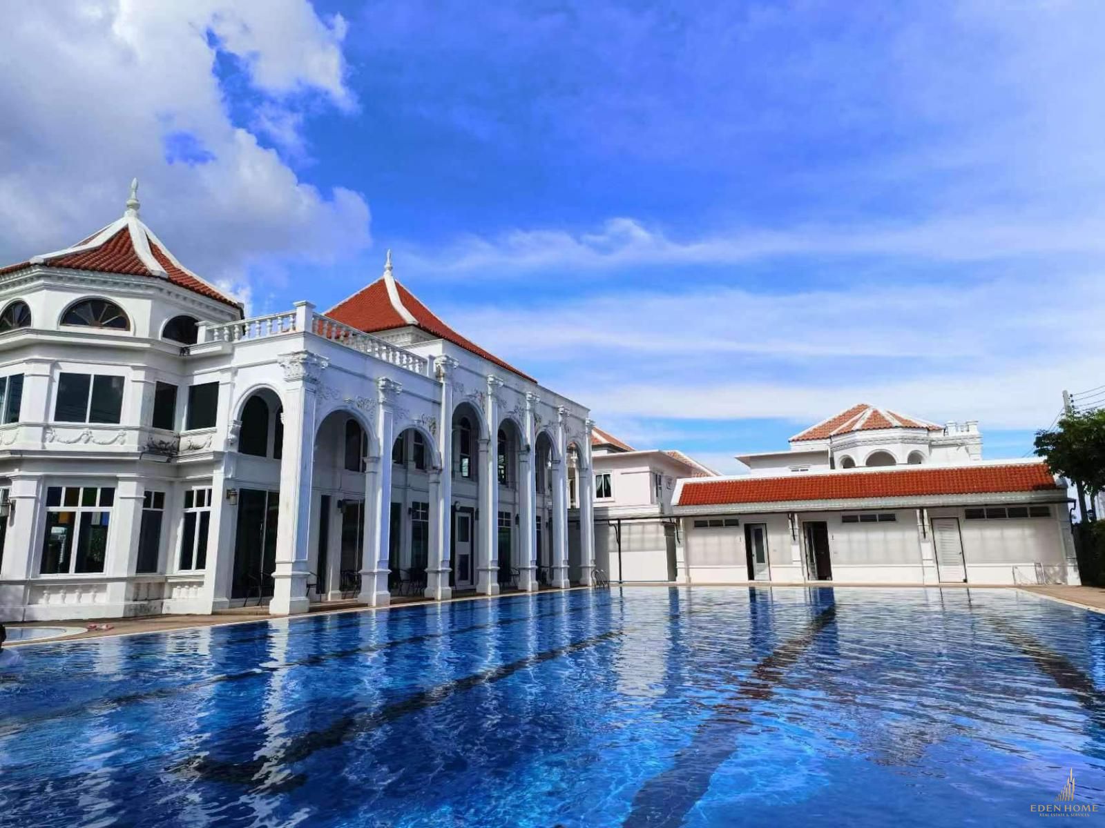 House 4 bedrooms for rent at Koh Keao