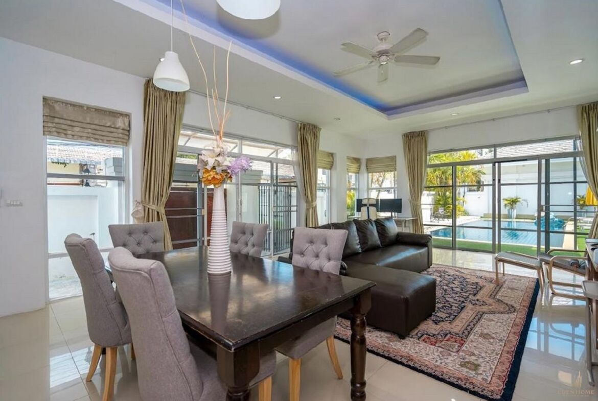 Modern villa Available in Pasak