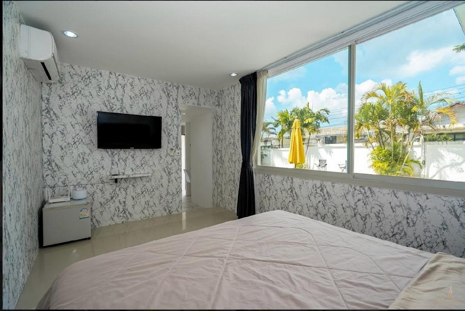 Modern villa Available in Pasak