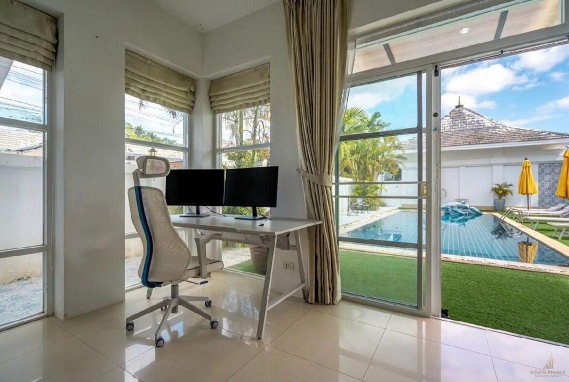 Modern villa Available in Pasak