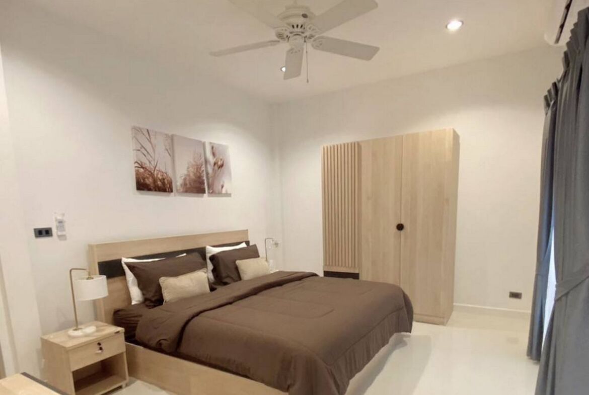 Striking Pool Villa in Rawai For Rent !!!