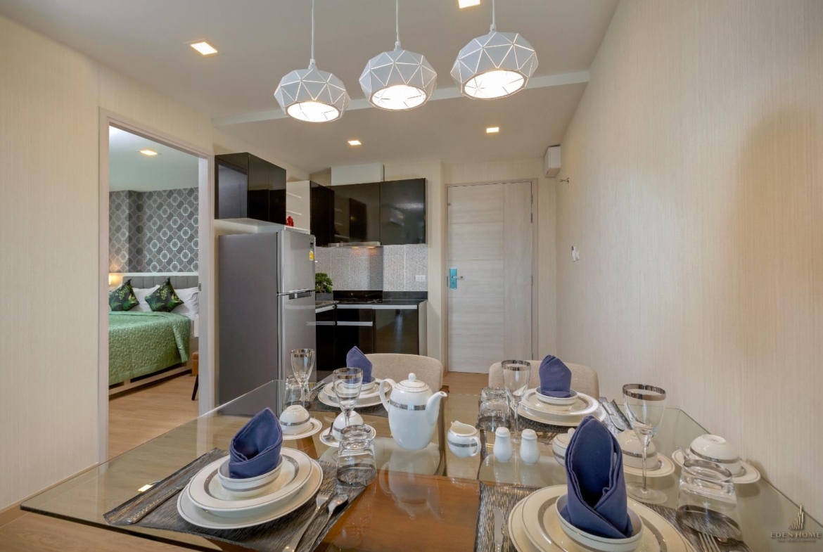 Sea view 2 bedrooms condominium for rent at Kata