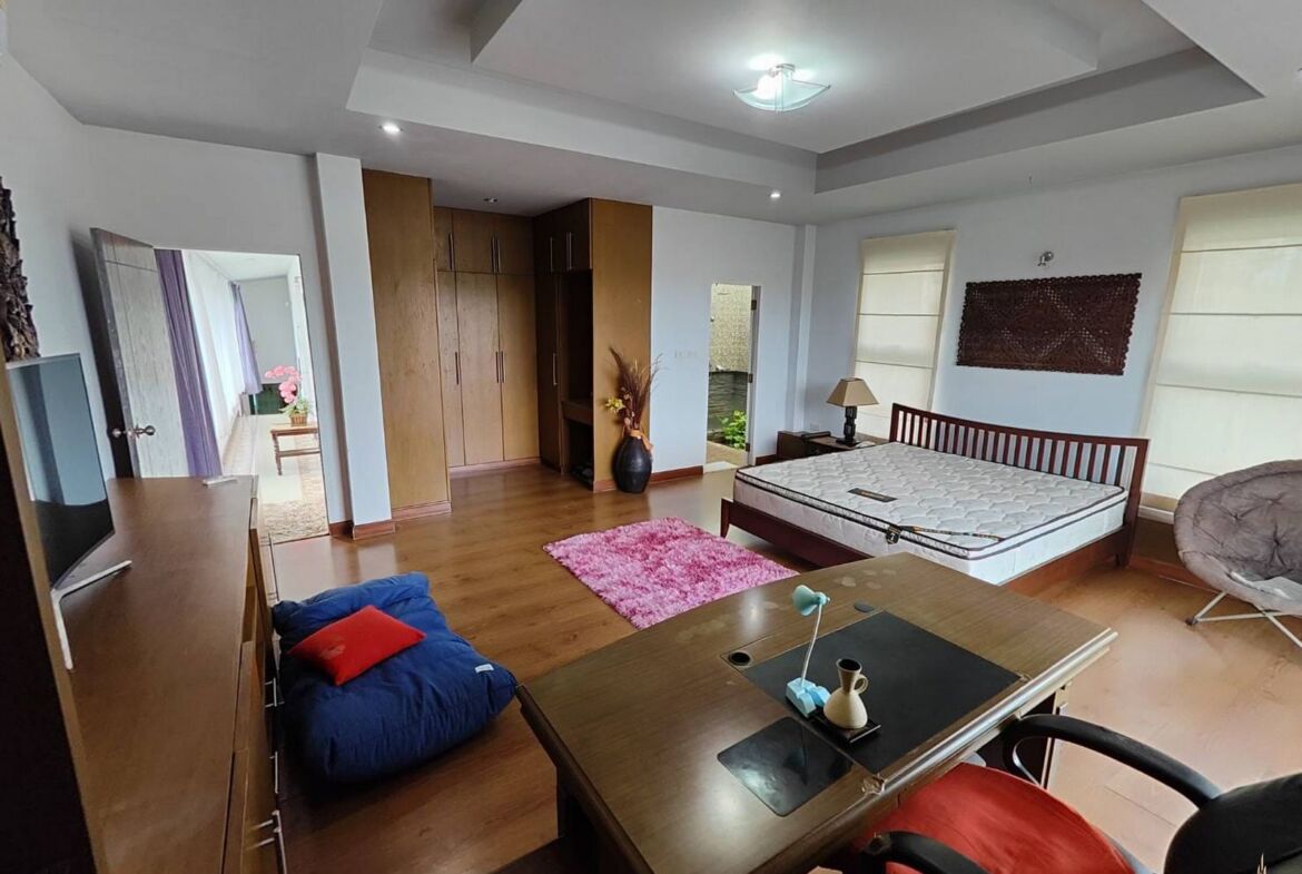 Peaceful Villa in Chalong for Rent