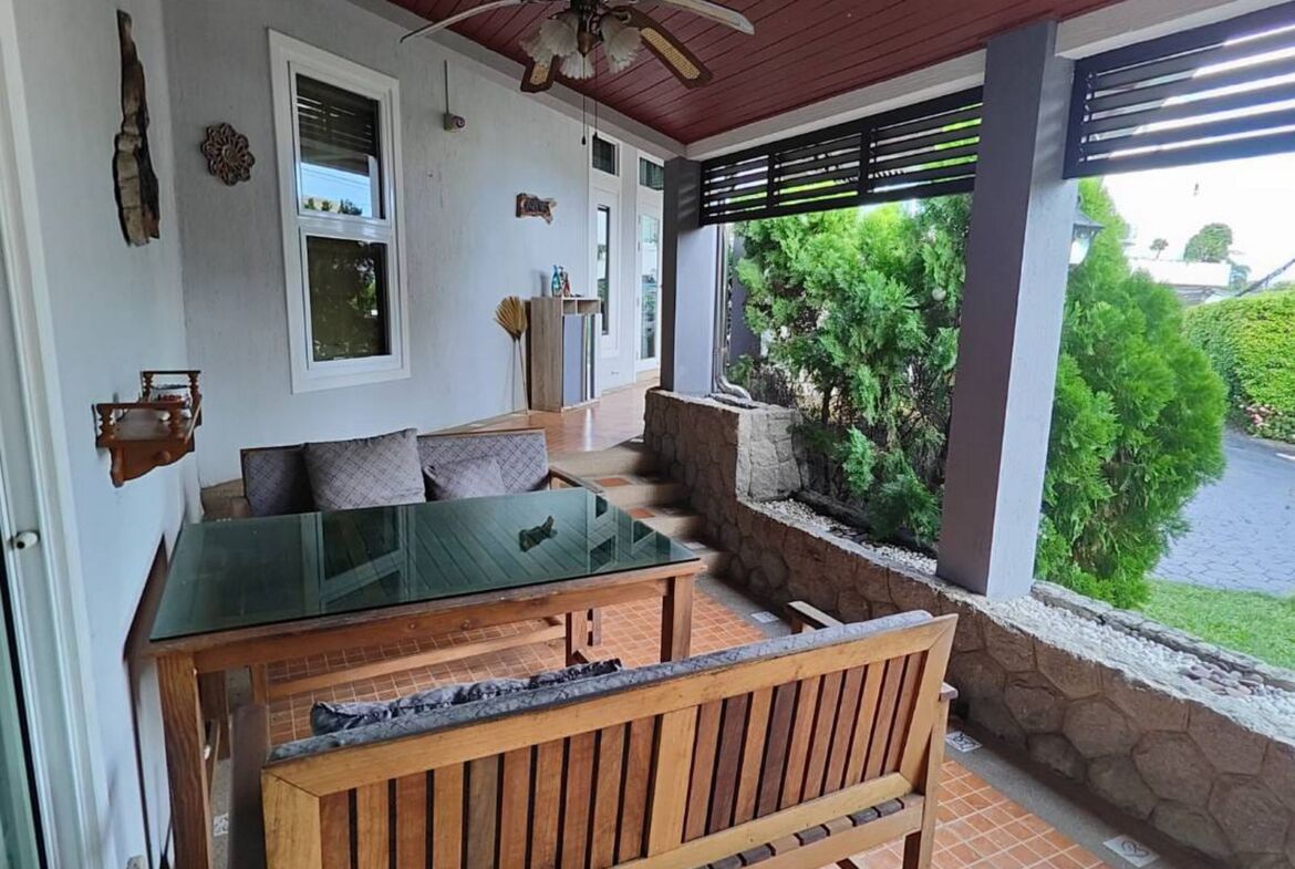 Peaceful Villa in Chalong for Rent