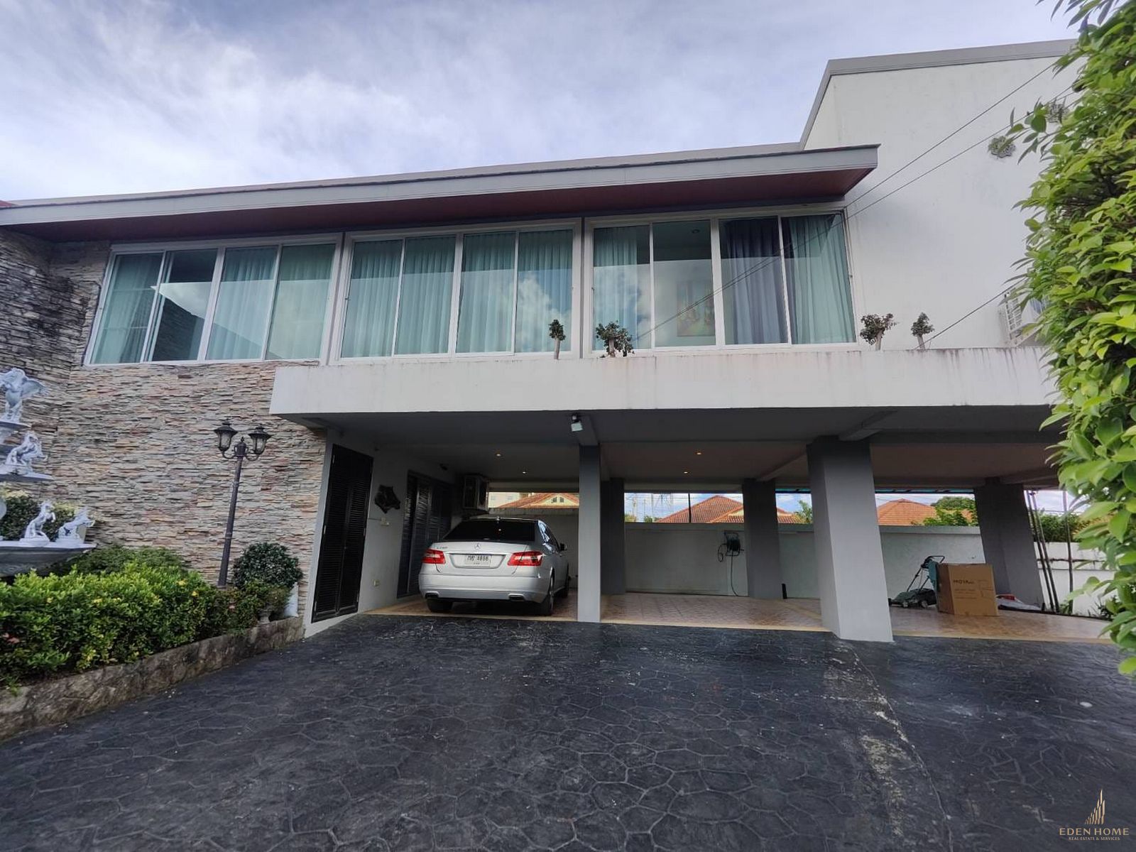 Peaceful Villa in Chalong for Rent