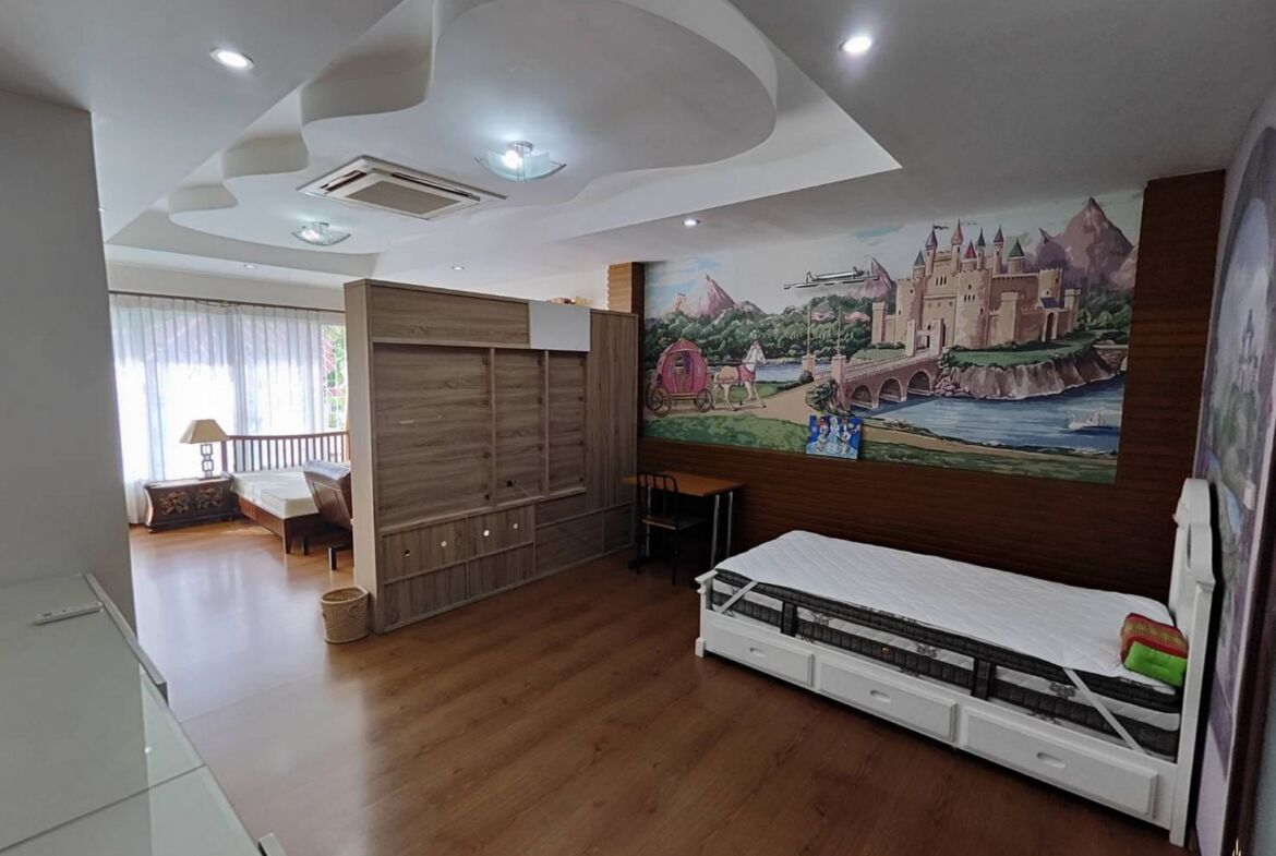 Peaceful Villa in Chalong for Rent