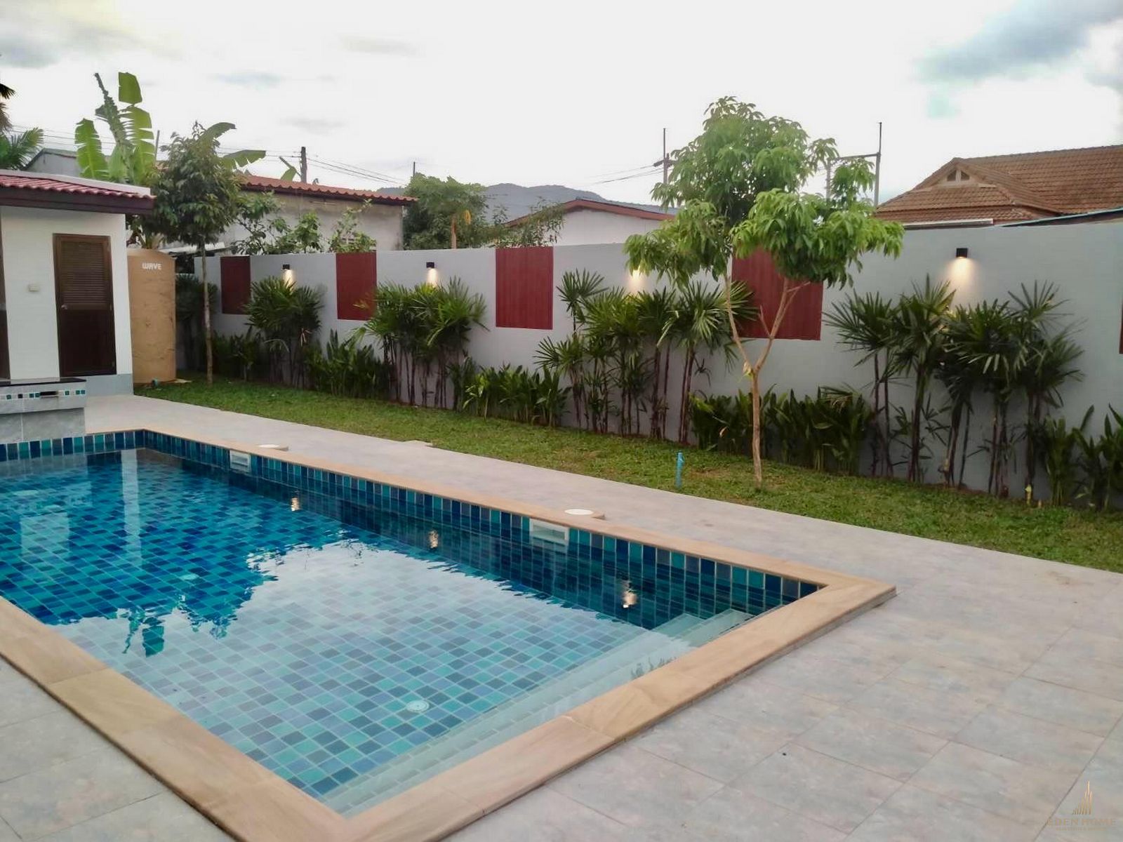 Quiet pool villa for sale and rent at Pasak