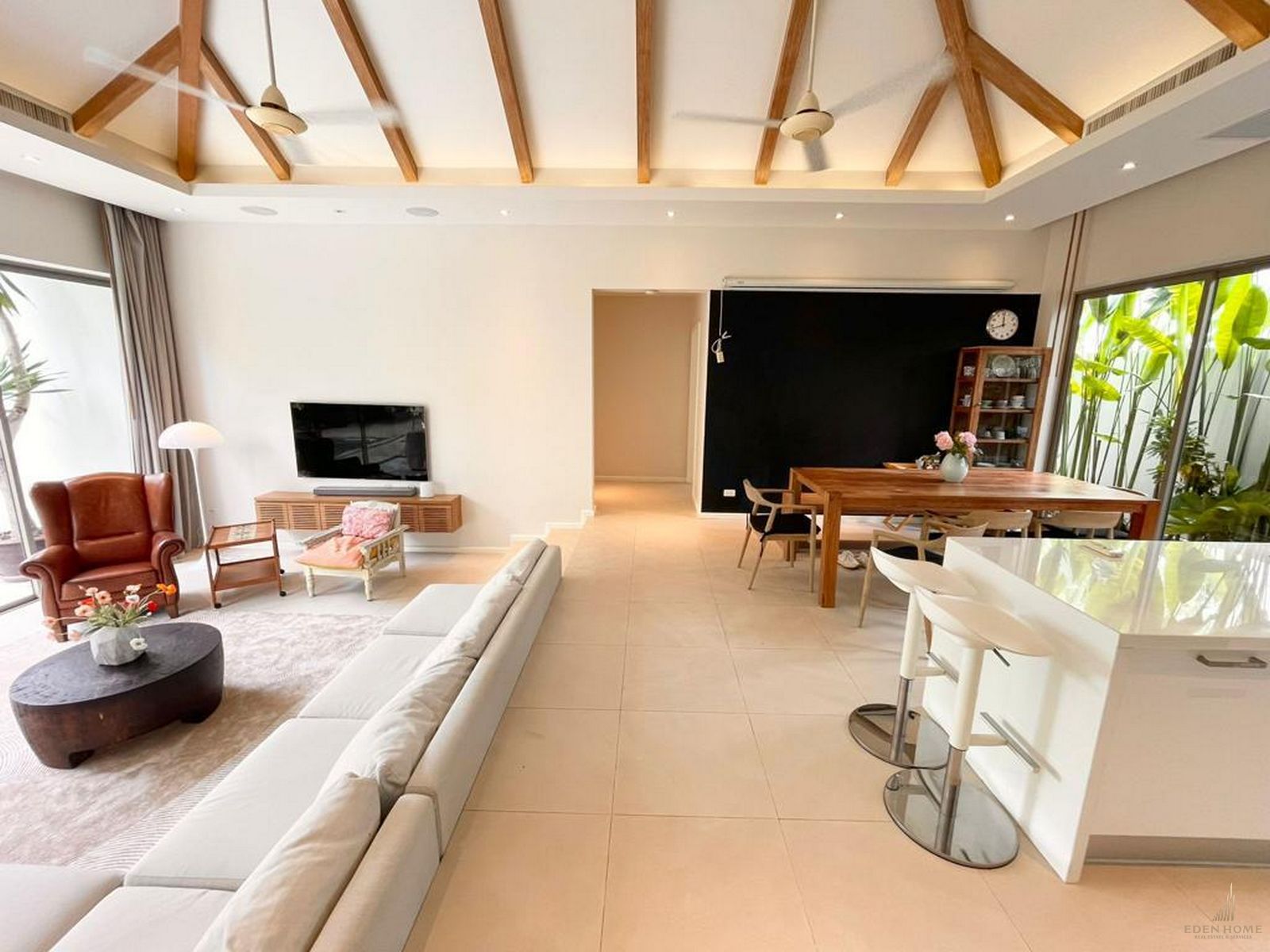 Luxury pool villa for rent at Pasak