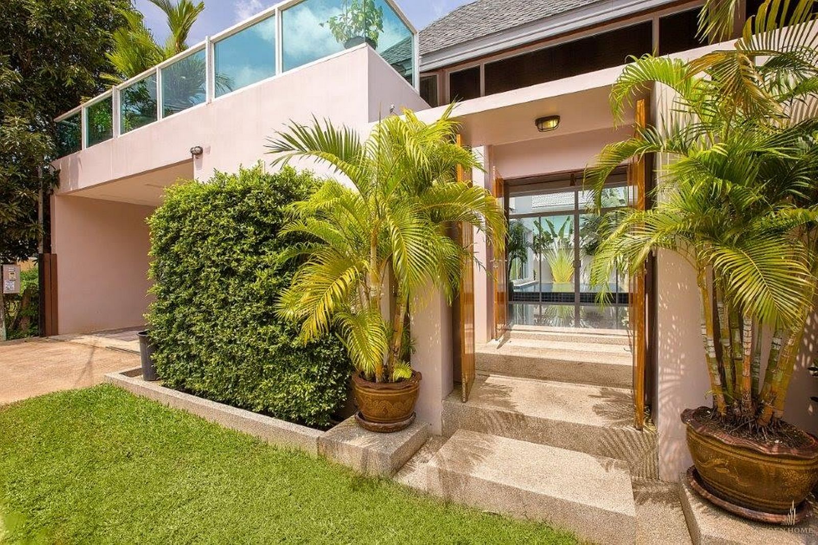 Bali style villa for rent at Rawai