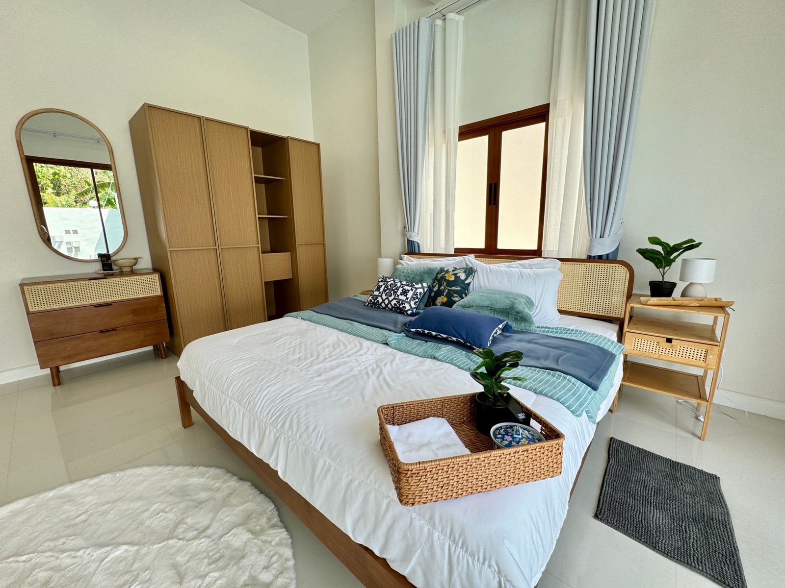 Modern Pool house newly renovated Available in Chalong!!