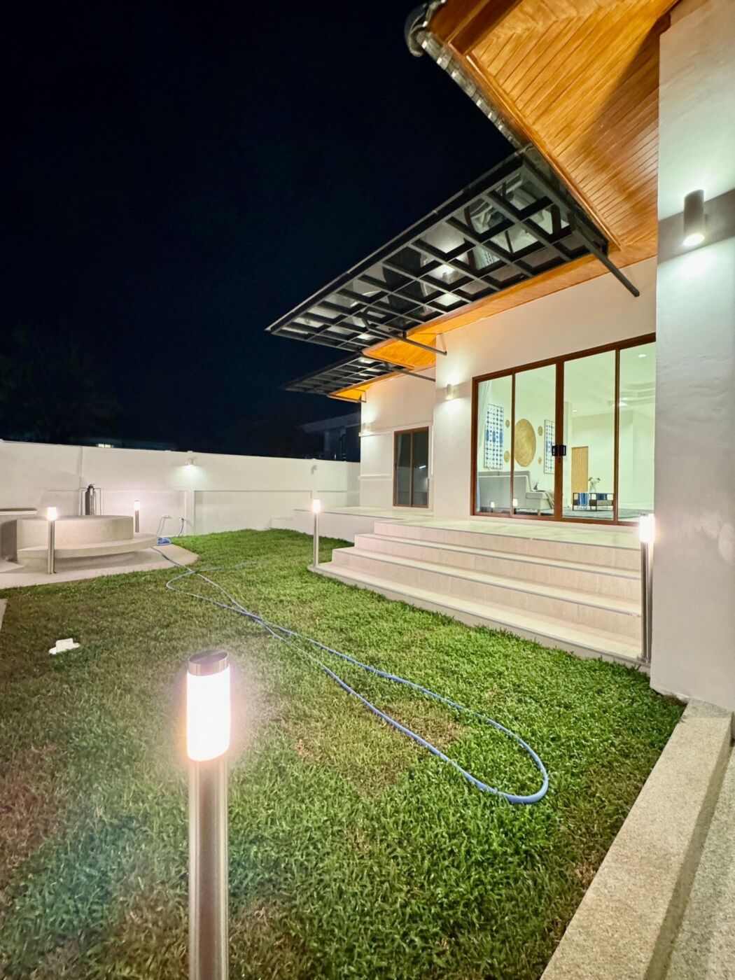Modern Pool house newly renovated Available in Chalong!!