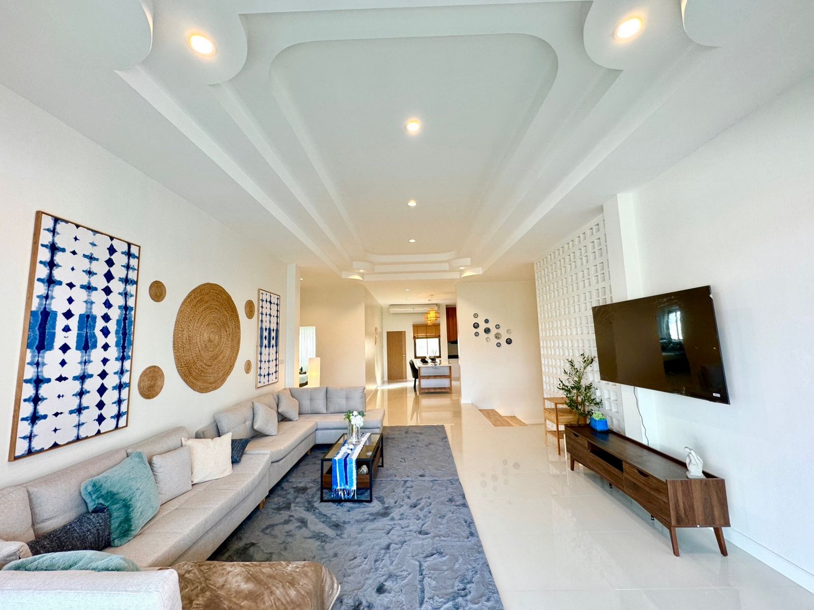 Modern Pool house newly renovated Available in Chalong!!