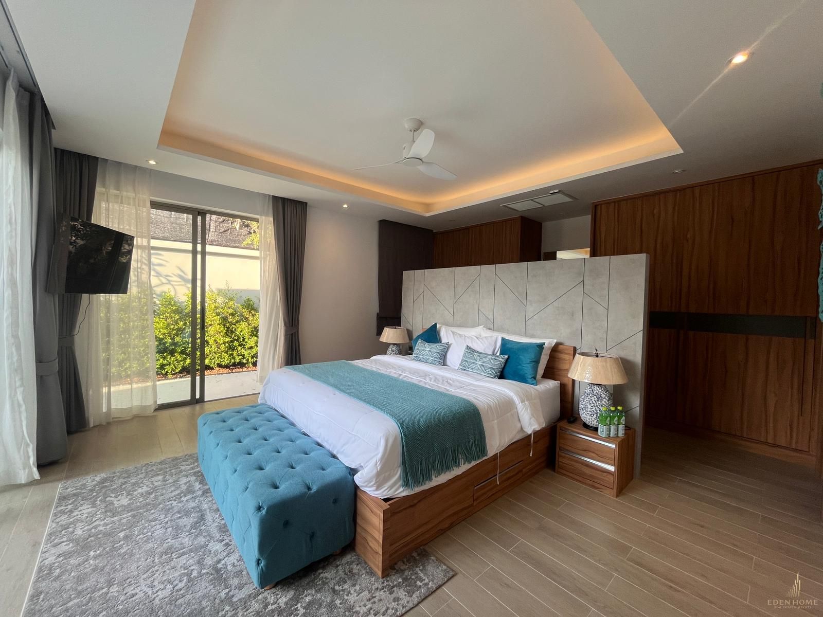 Tropical luxury villa for rent and sale at Thalang