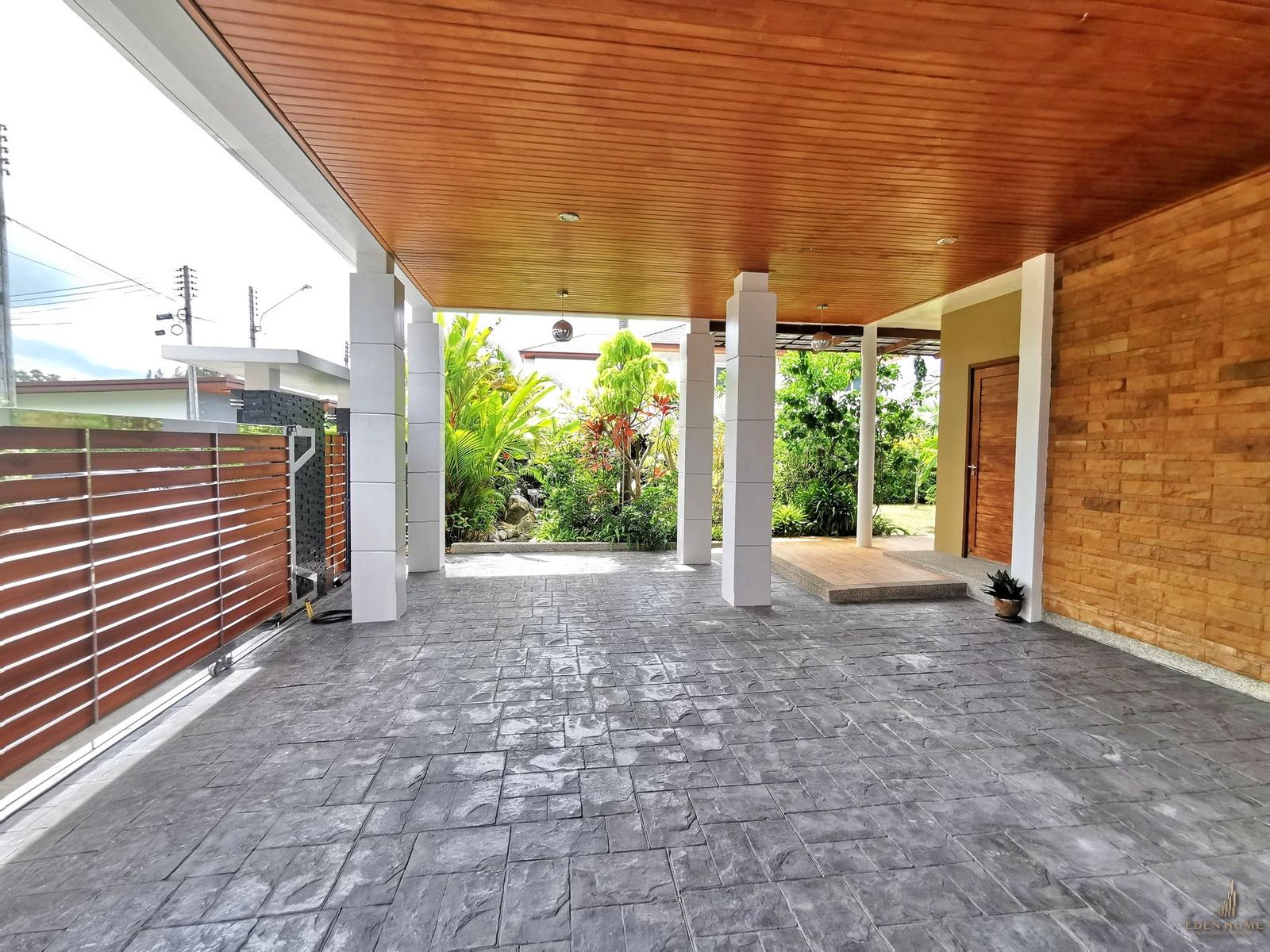 Beautiful 3 Bedroom Villa in Bypass for Sale