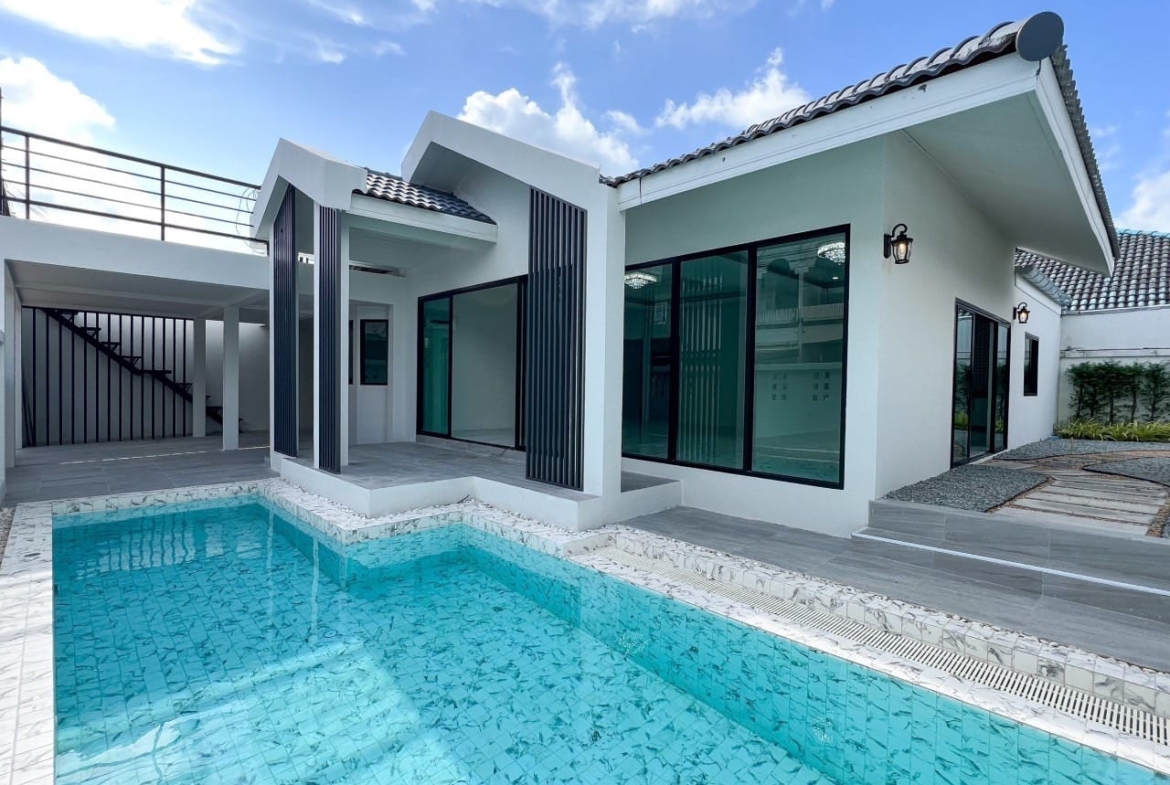 New Fresh Nordic Pool villa for sale