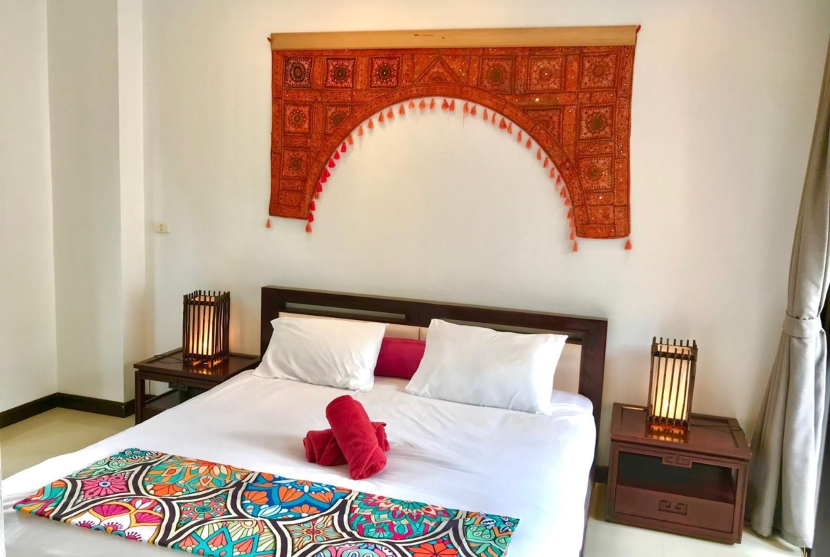 Private pool villa for rent at Rawai