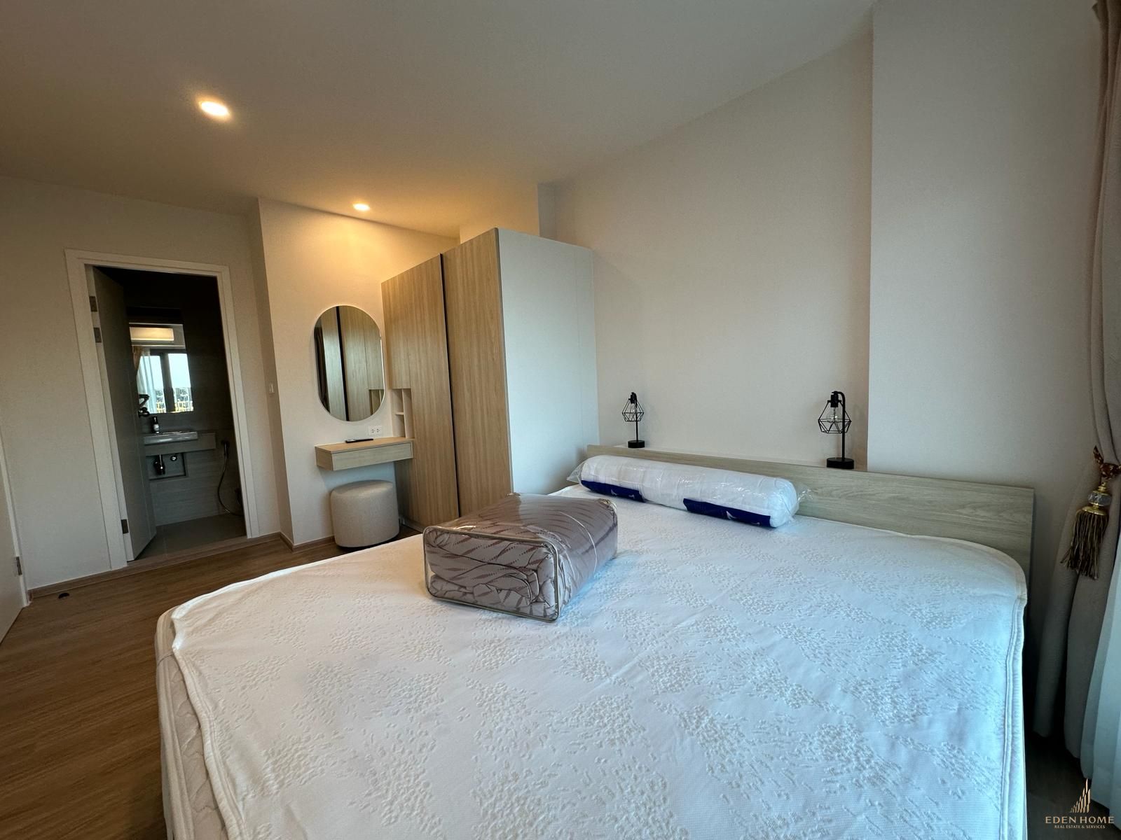 2 bedroom condo for rent at Phuket town
