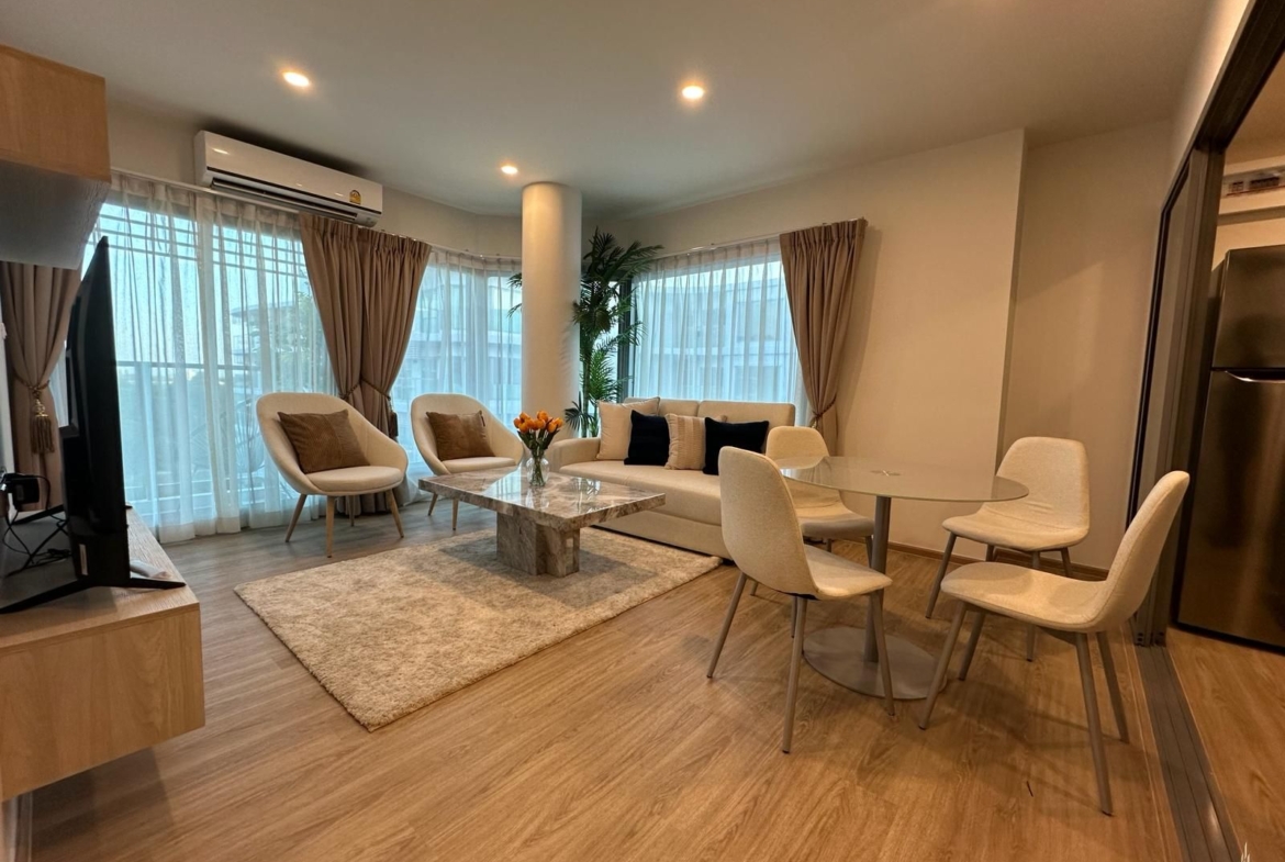 2 bedroom condo for rent at Phuket town