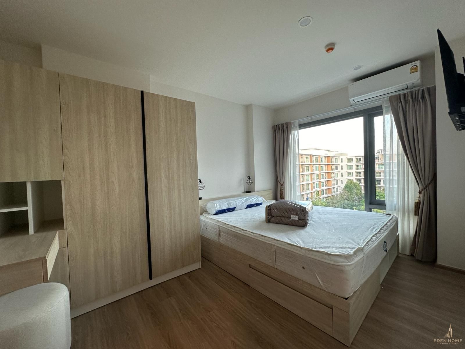 2 bedroom condo for rent at Phuket town