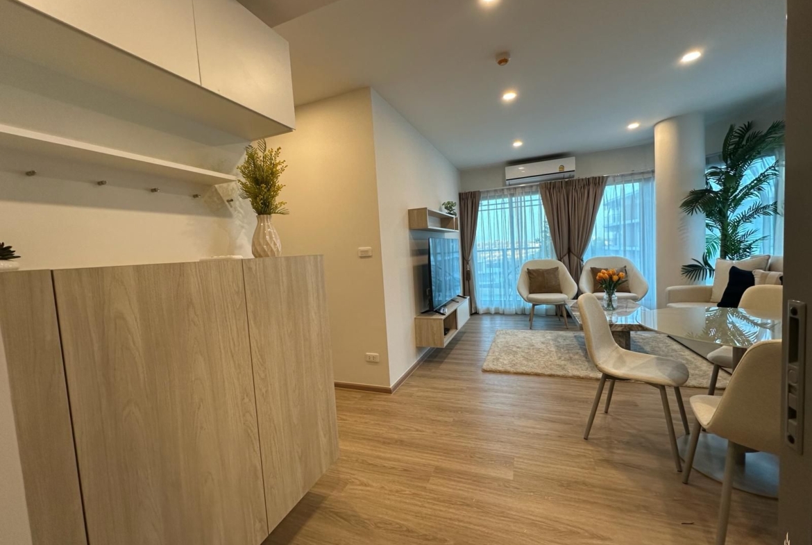 2 bedroom condo for rent at Phuket town