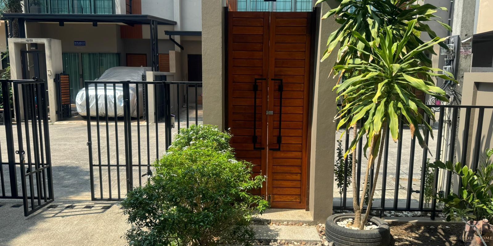 Spacious Townhouse in Chalong