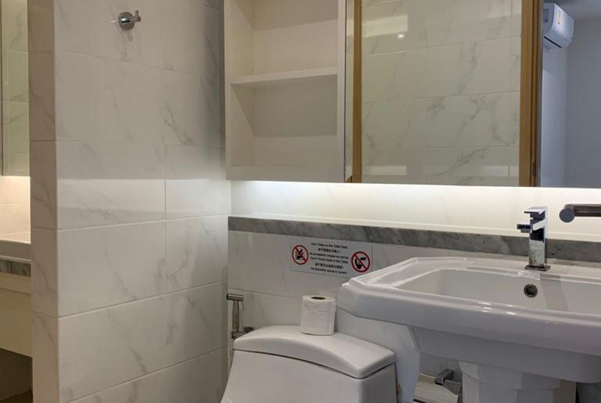 1-bedroom beautiful condominium at surin beach