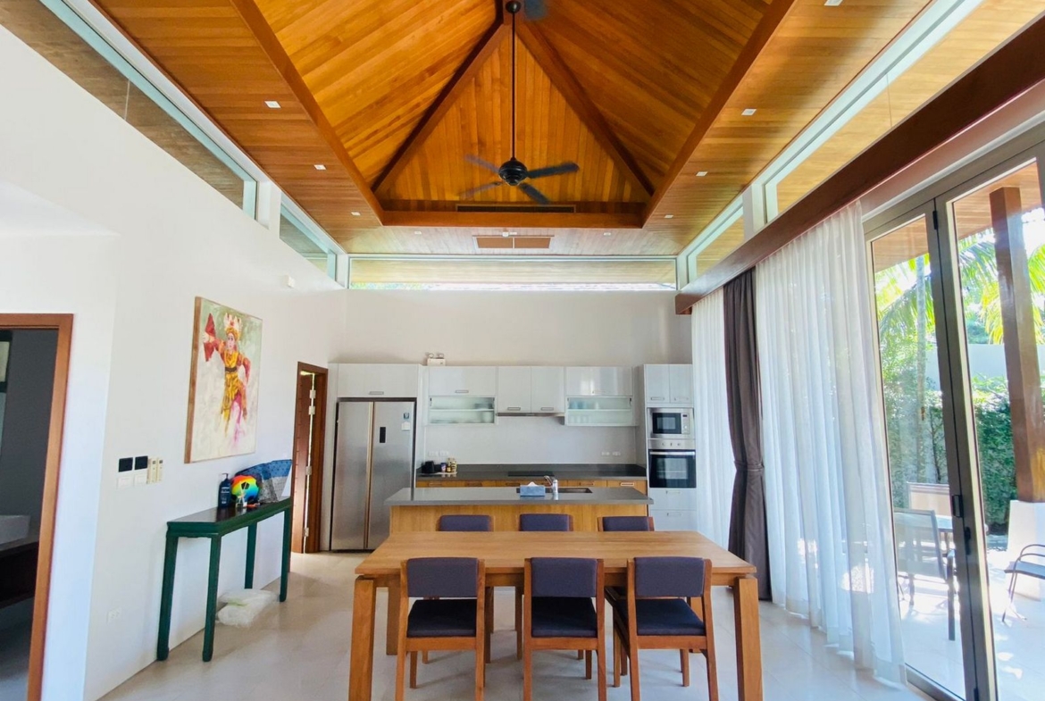 Luxury villa for rent at Thalang