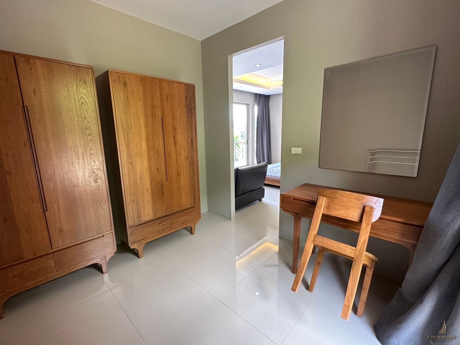 Modern Pool Villa newly Available in Chalong!!