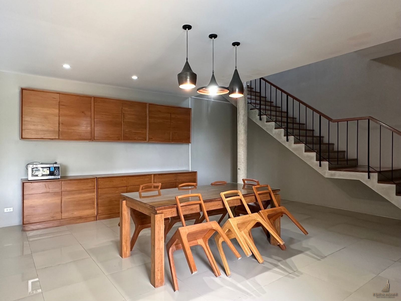 Modern Pool Villa newly Available in Chalong!!