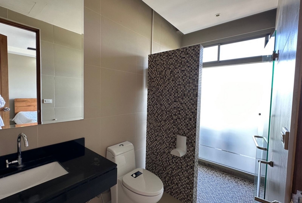 Modern Pool Villa newly Available in Chalong!!