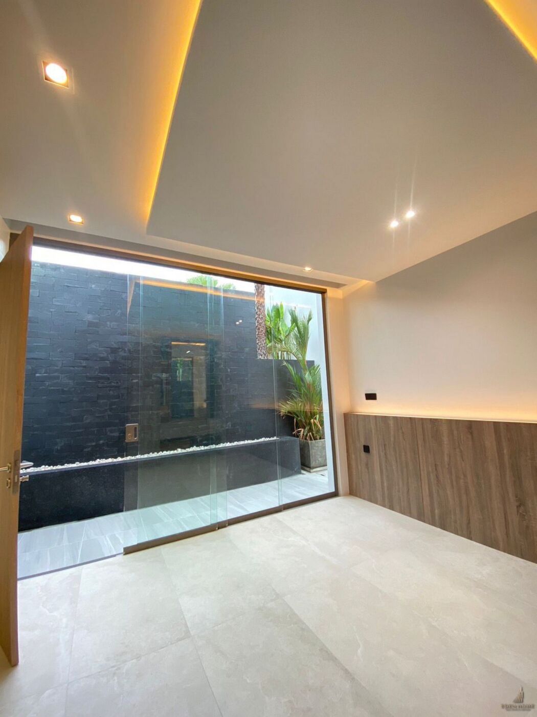 EHS-936_2 Luxury golf course view pool villa for sale at kathu!!
