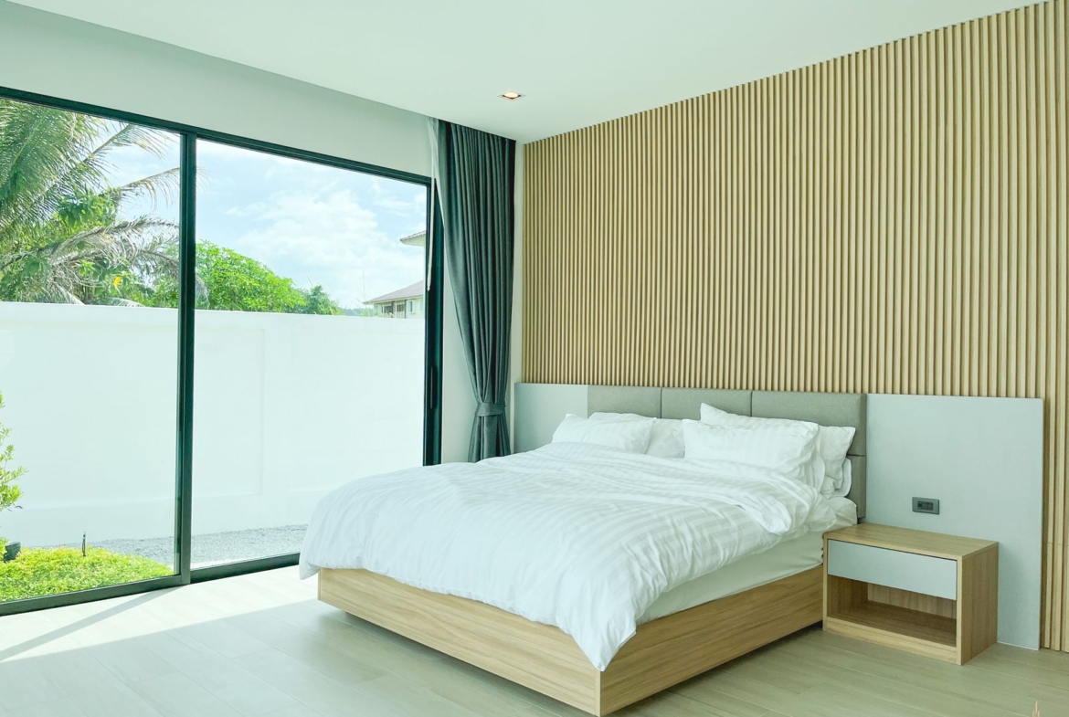 The modern villa for sale at Thalang