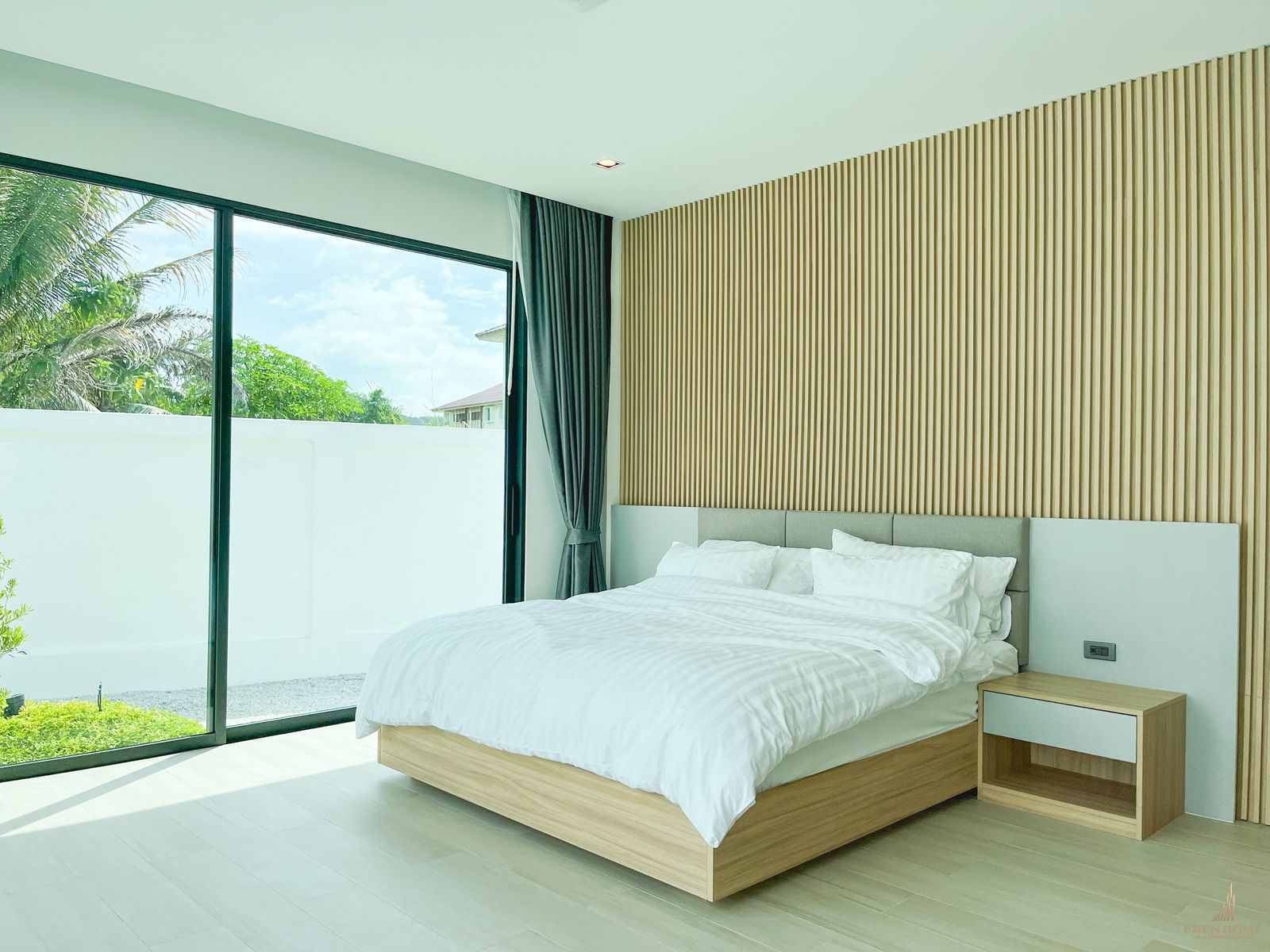The modern villa for sale at Thalang