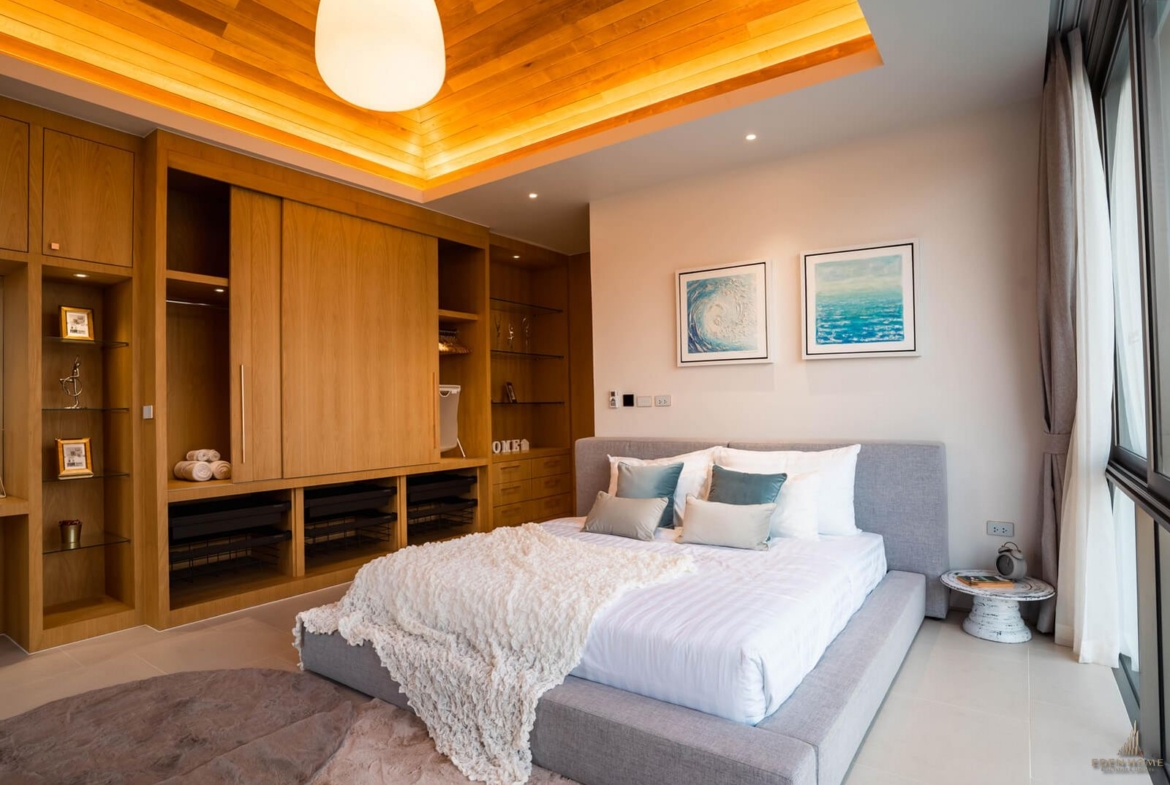 Modern-luxury villa for Sale in Pasak