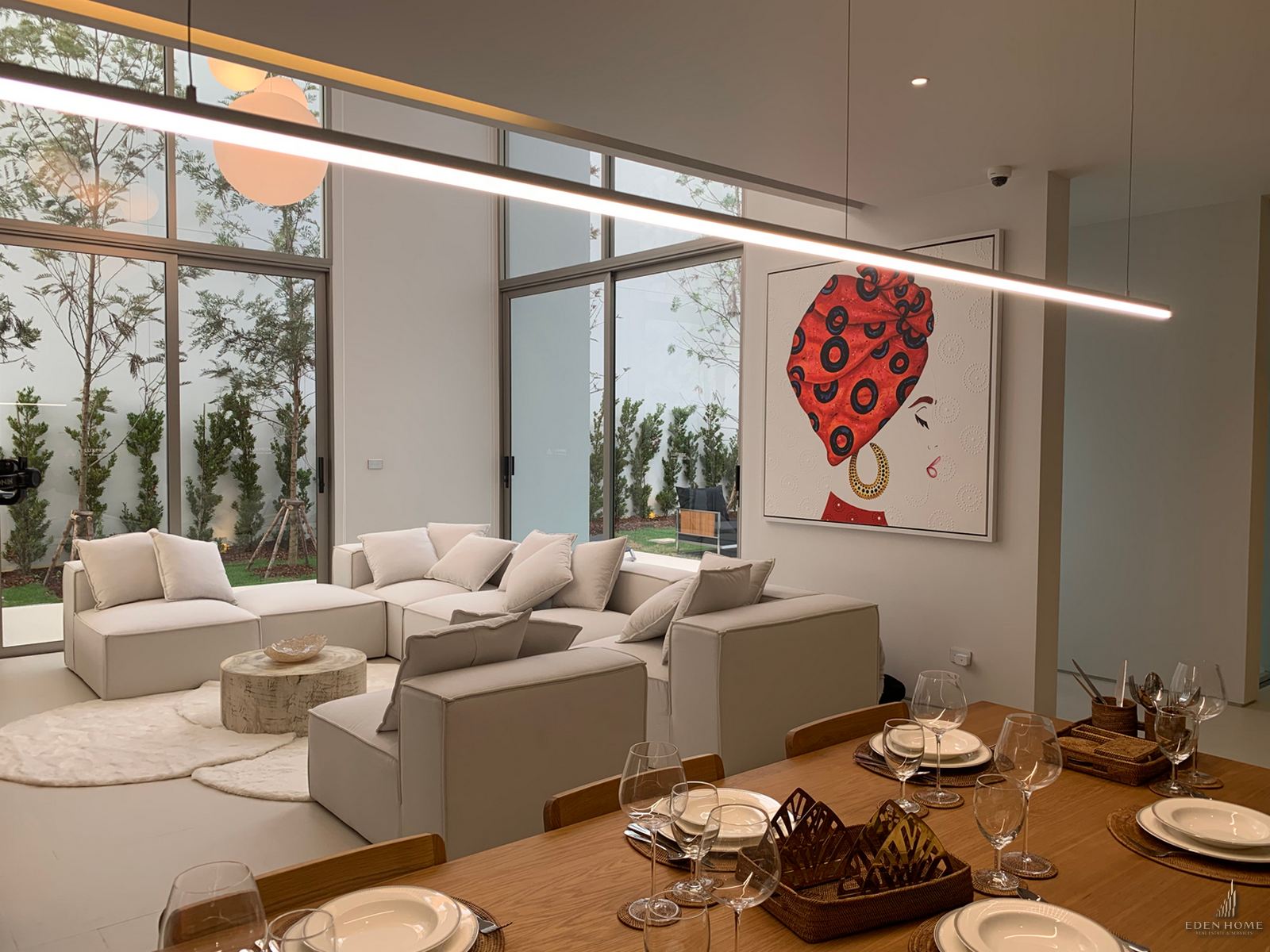 Modern-luxury villa for Sale in Pasak
